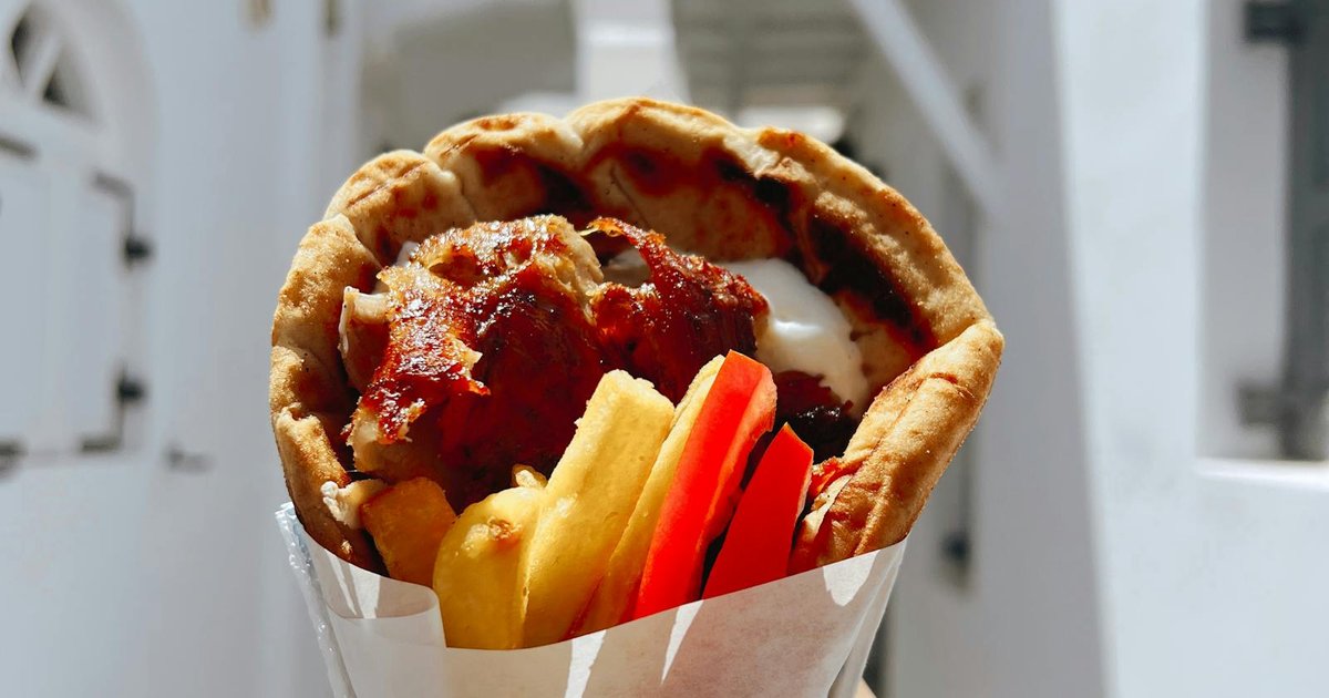 Street Food in Corfu - Where to Eat on a Budget